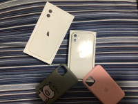 MINT CONDITION iPhone 11 64GB with 2 cases and box