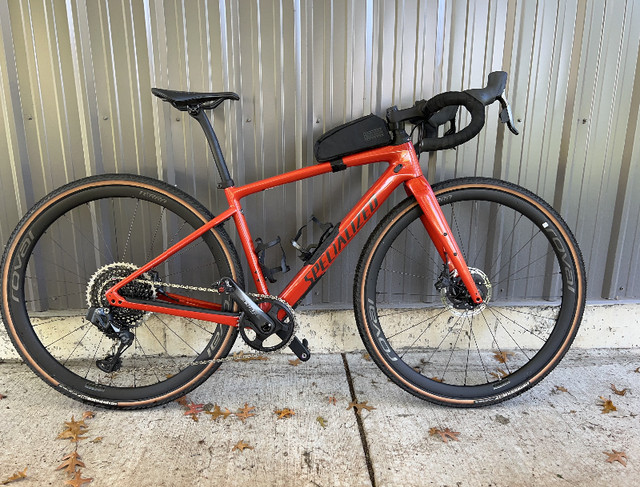 Specialized 2021 Diverge Pro Carbon Gravel Bike in Road in Abbotsford - Image 2