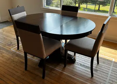 Bermex dining table (with 2 leaves) & 4 upholstered chairs, View more