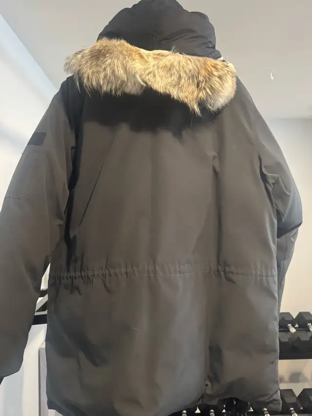 Canada Goose Expedition Parka in Men's in Calgary - Image 3