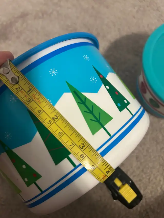 Tupperware Holiday Bowls598239482888867843
