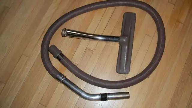 ** Vacuum Cleaners, Swiffers and Power Brush & Parts ** in Vacuums in Calgary - Image 6