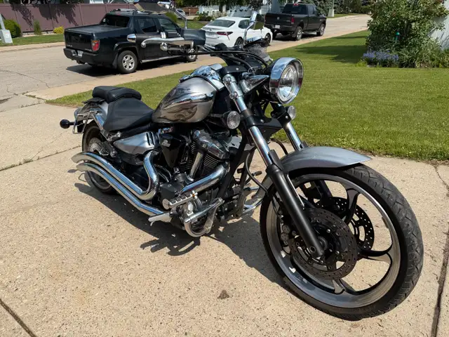 2009 Yamaha Raider in Street, Cruisers & Choppers in Edmonton - Image 3