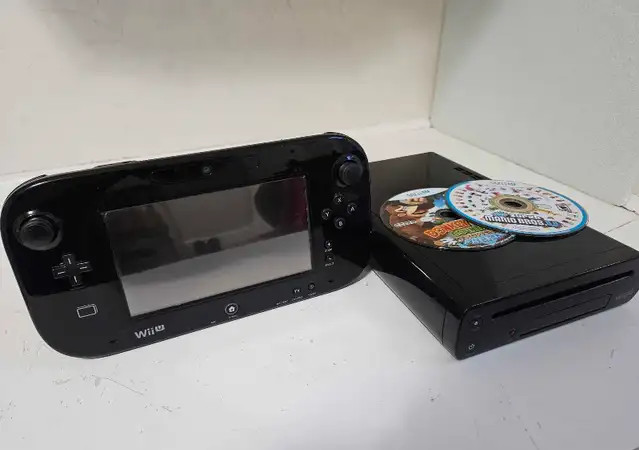 Nintendo Wii U bundle in Nintendo Wii U in Winnipeg