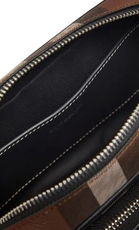 NWT Authentic Burberry Camera bag purse in Women's - Bags & Wallets in City of Toronto - Image 5