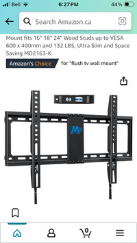 Low profile TV wall mount 