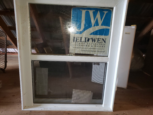 30 x 36 Jeldwen window in Windows, Doors & Trim in Ottawa