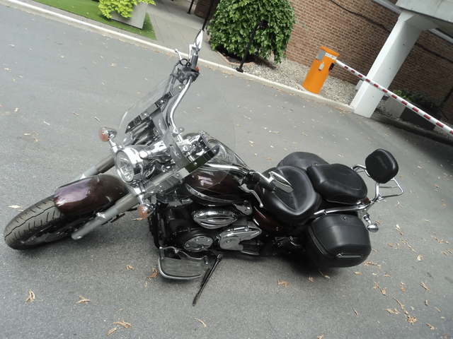 2017 Yamaha V-Star 950 Touring Edition in Touring in Ottawa - Image 5
