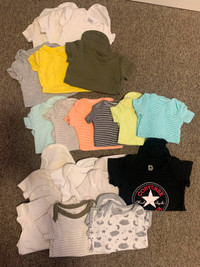 Gender Neutral clothing lot size Newborn and 0-3 months