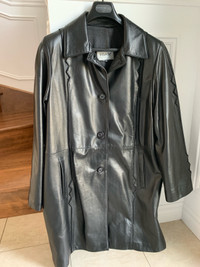 Manteau de cuir noir  pour femme (12-14 ans)