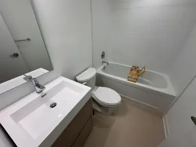 Cozy private room in a townhouse with ensuite laundry and access to shared kitchen and washrooms. DM...