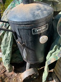 Dyna-Glo Signature series charcoal smoker