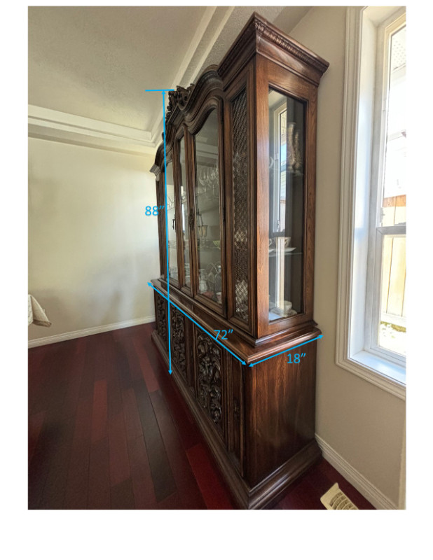 Antique Cabinet in Hutches & Display Cabinets in Nanaimo - Image 2