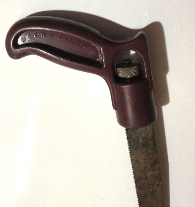 Henry Disston & Sons Key Hole Hand Saw in Hand Tools in Oshawa / Durham Region - Image 3