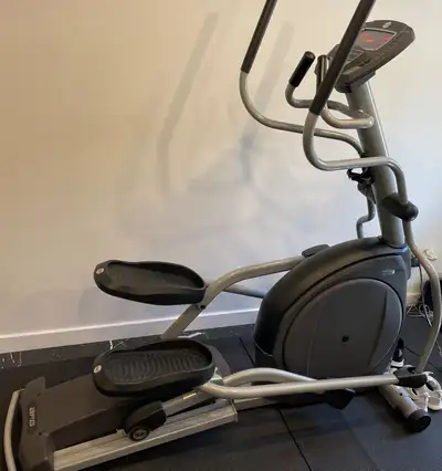 Afg elliptical 4.0 ae sale