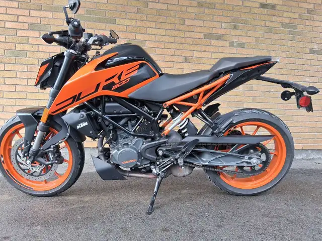 KTM Duke 200 in Sport Bikes in Oakville / Halton Region - Image 3