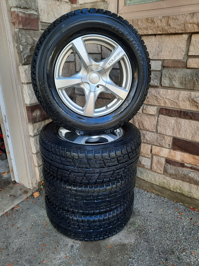 245 65 R17 Winter Tires on Nice Rims, last used on my Honda Pilot