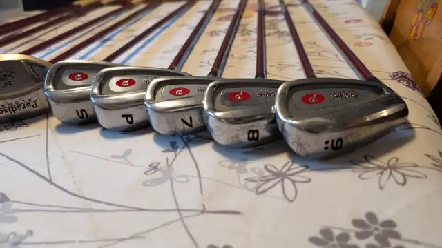 Golf Bag + Senior Clubs62863728225667122