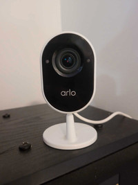 Arlo essentials wifi camera