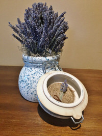 Dried French Lavender in Clamp Top Lid Jar
