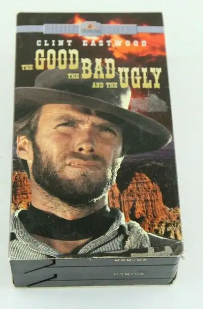 Blondie (Clint Eastwood) & Tuco (Eli Wallach) are gunmen who admire each other professionally but di...