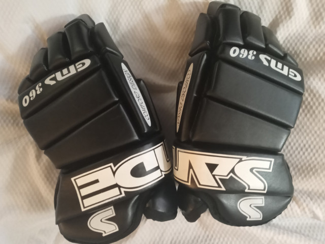 14" SANDE GMS 360 Superlite Hockey Gloves, "SOLD"... in Hockey in City of Toronto