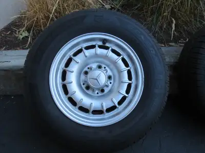 A used set Mercedes 6.5Jx14H2 x ET30 Used from 1972 to 1980. Nice set of wheels with center caps. Th...