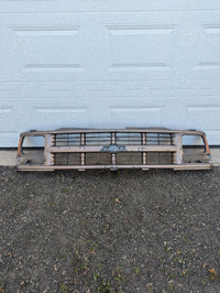 Grille to fit an 88-98 obs GM truck 
