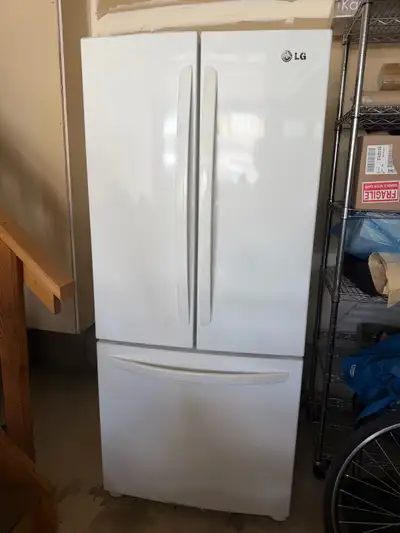 LG refrigerator, model LFC20786SW, it is about 10 years old and in good working condition. Capacity:...