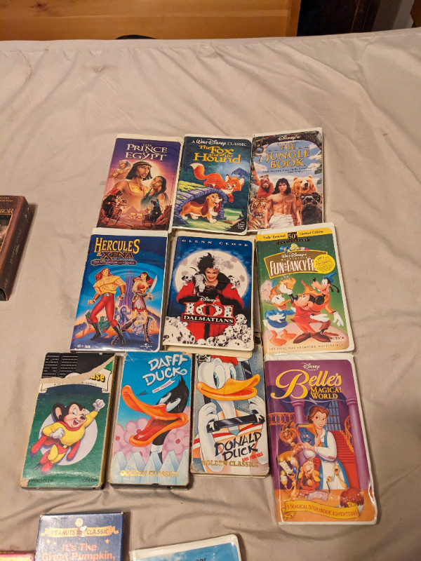 Disney VHS in CDs, DVDs & Blu-ray in Calgary