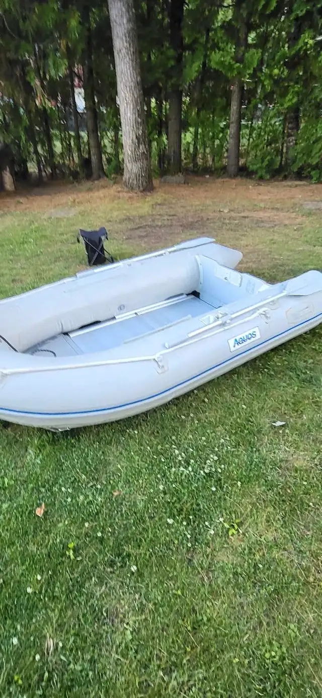 Boat inflatable Aquos  in Powerboats & Motorboats in Guelph - Image 5