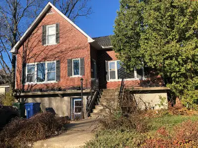 CITQ #316739 Disponible dès le 6 octobre - Location à partir de 1 mois Découvrez ce spacieux 4 1/2 e...