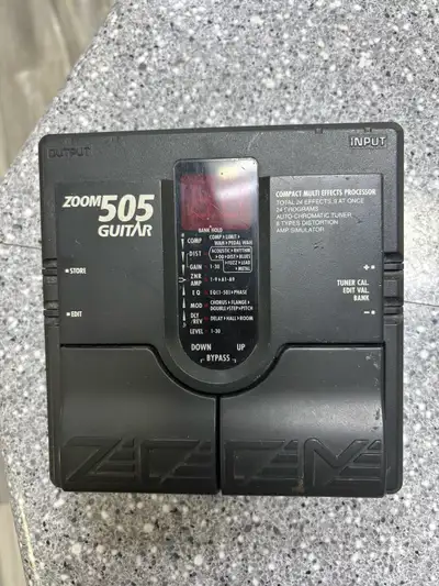 Zoom 505 Guitar Pedal, View more