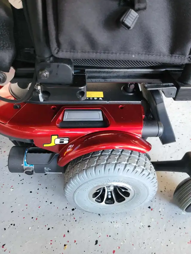 Pride  J6 Power Wheelchair63235120774913121