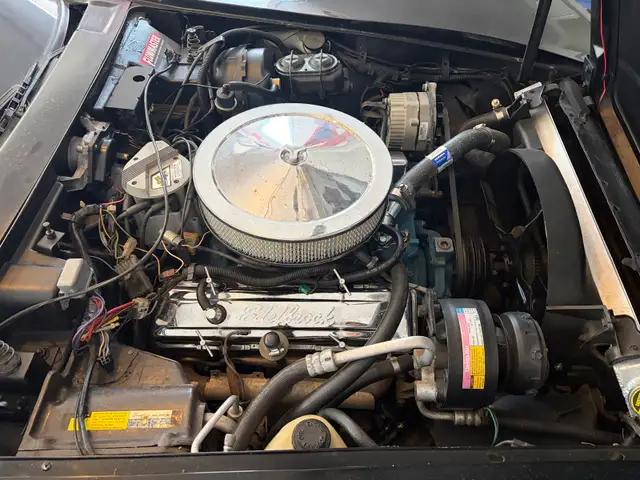 1981 Corvette 4 speed 472758602202490885
