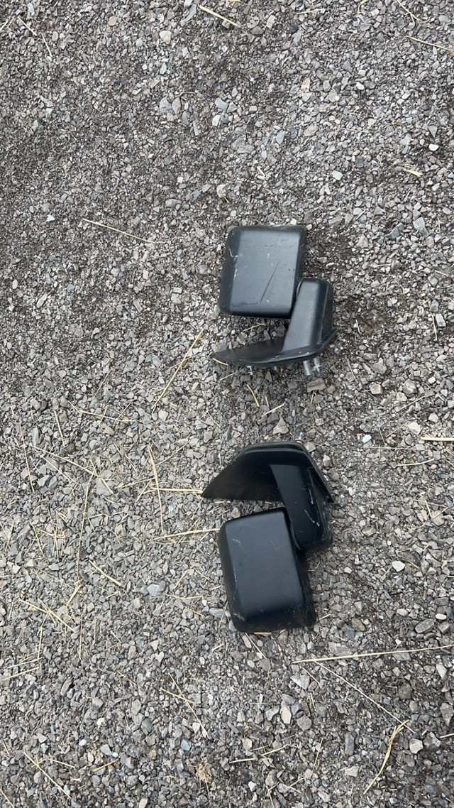 ford f150 mirrors  in Auto Body Parts in St. Catharines - Image 2