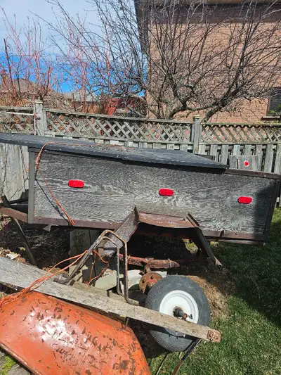 4x6 custom utility box trailer. Solid axle, 15" wheels. Solid wood, water/ weather resistant wood.