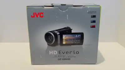 JVC HD Everio GZ-HM440, View more