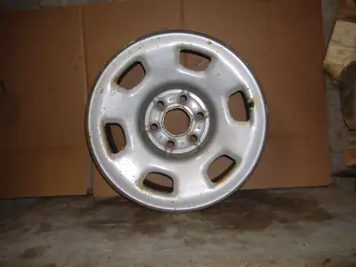GM 16" Colorado Rim $25.00. 6 stud 4 3/4" (120mm) bolt pattern. Fits 2015-2023 colorado and other gm...