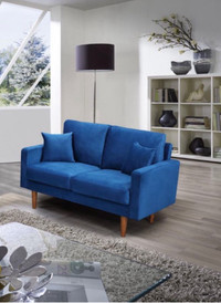 Color: Blue Velvet love seat Includes: 2 pillows Dimensions:Widt