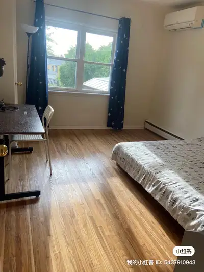 Prime Scarborough Short-Term Rental | Daily / Weekly. It is bigger room Excellent location with grea...