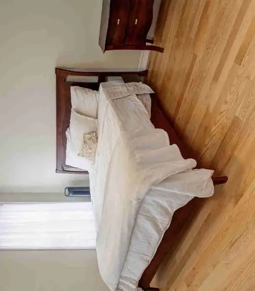 ROOM FOR RENT MARKHAM | $950/MO Furnished room with private bathroom. Ideal for responsible student/...