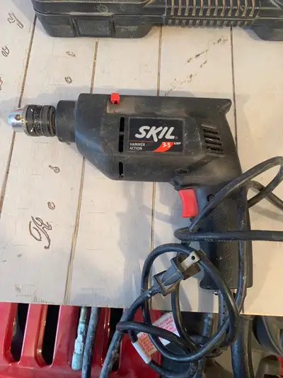 Skil Hammer Drill Lightly used