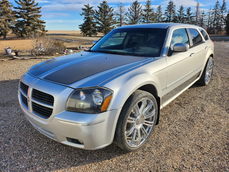 Classic Collector, Dodge Magnum (2006) Just completed!