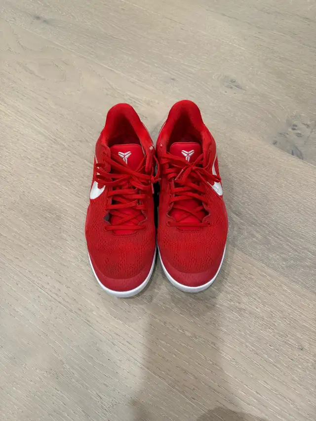 Nike Kobe 8 GS in Men's Shoes in City of Toronto - Image 4