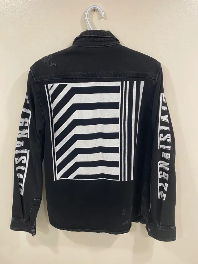 Zara Men's Black Jacket in Men's in Mississauga / Peel Region - Image 3