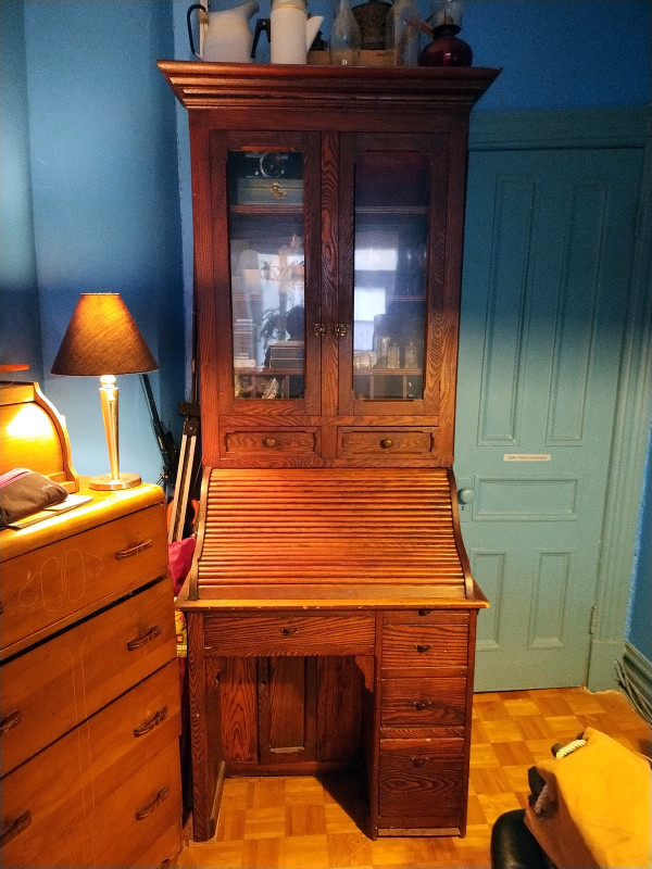 Meuble à rabat à rouleau / Rolltop desk dans Autre  à Ville de Montréal