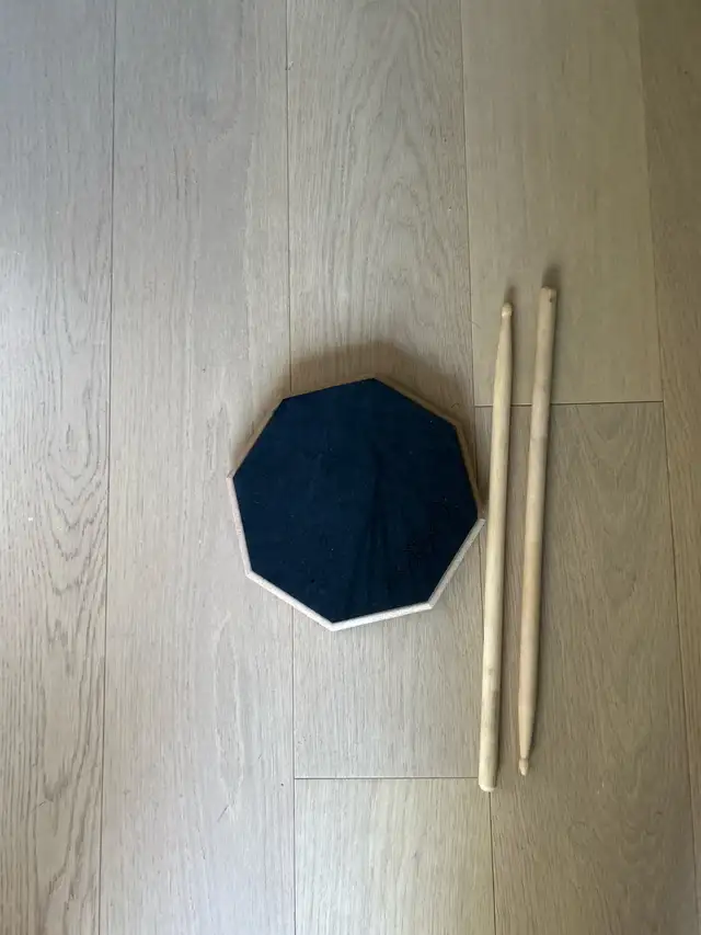 Drum Practice Pad in Drums & Percussion in City of Toronto - Image 2
