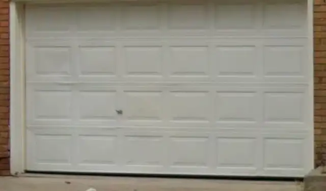 Garage for Rent