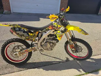 I'm selling my 2008 Suzuki RMZ450 4 stroke. It has some modifications such as a Yoshimura exhaust, p...